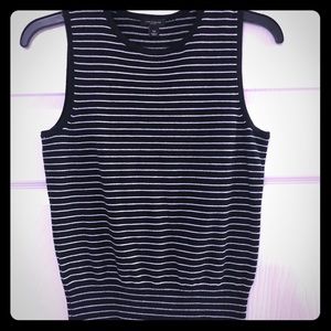 💐 Ann Taylor Cotton Striped vest